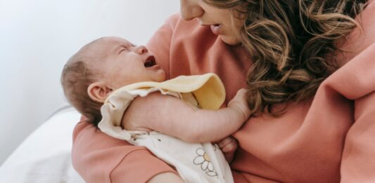 Tipos de llanto de bebé | Cómo identificarlos y qué hacer Tipos de llanto de bebé