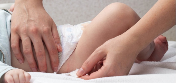 Tratamiento de la caca blanca en bebés