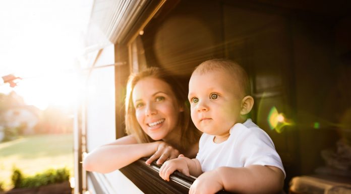 viajar con tu bebe en autocaravana