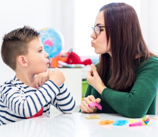 etapas del desarrollo del habla y el lenguaje
